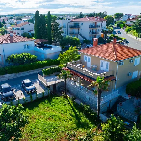 Villa Marica Tiny House In Krk City Centre Krk Town Exterior foto